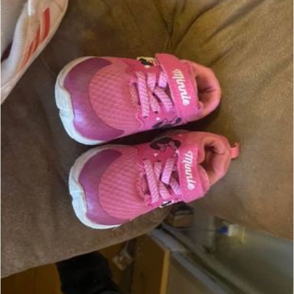 Kids, shoes and clothing - Picture 11 of 16